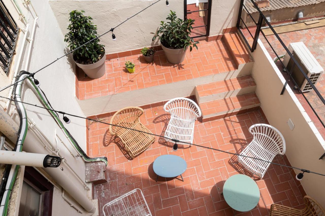 Aticco Living Gracia - Apartments Rooftop Барселона Екстер'єр фото